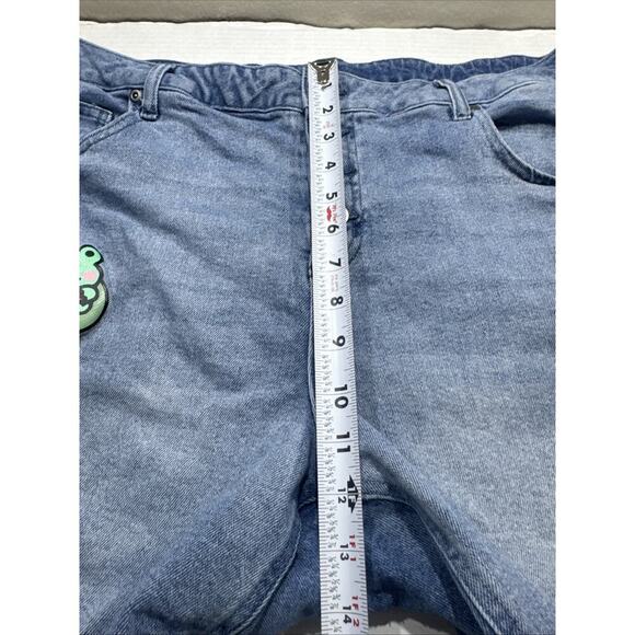 Keroppi By Sanrio Keroppi and Friends Denim Shorts Women's Size 16 - Picture 11 of 14